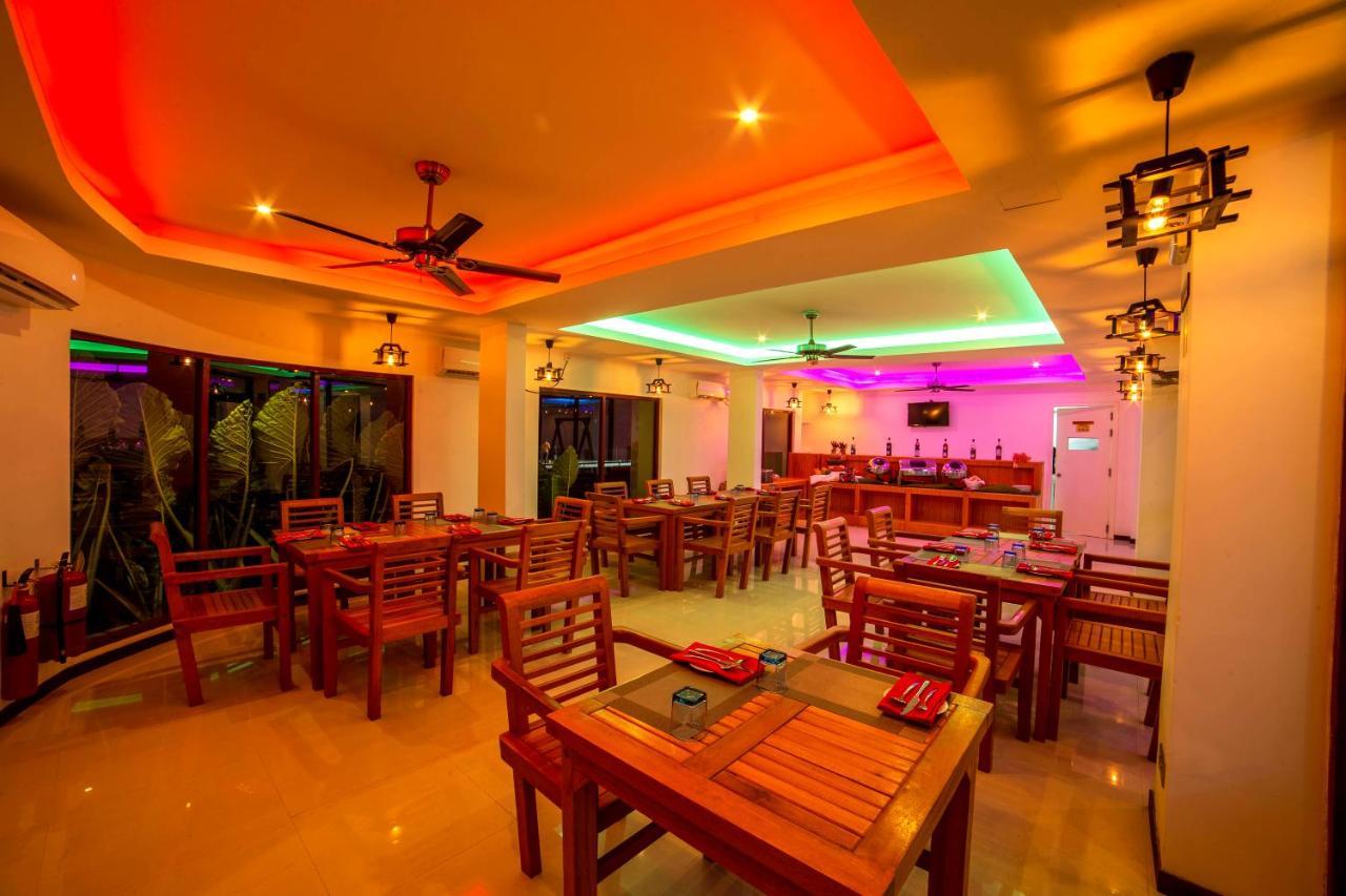 Hotel Dhiguveli Breeze Dhigurah  Esterno foto